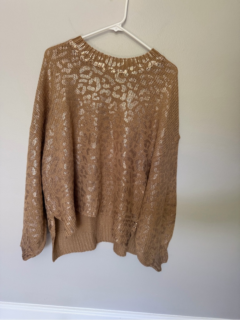 Andthewhy metallic gold foil leopard oversized Sweater S/M